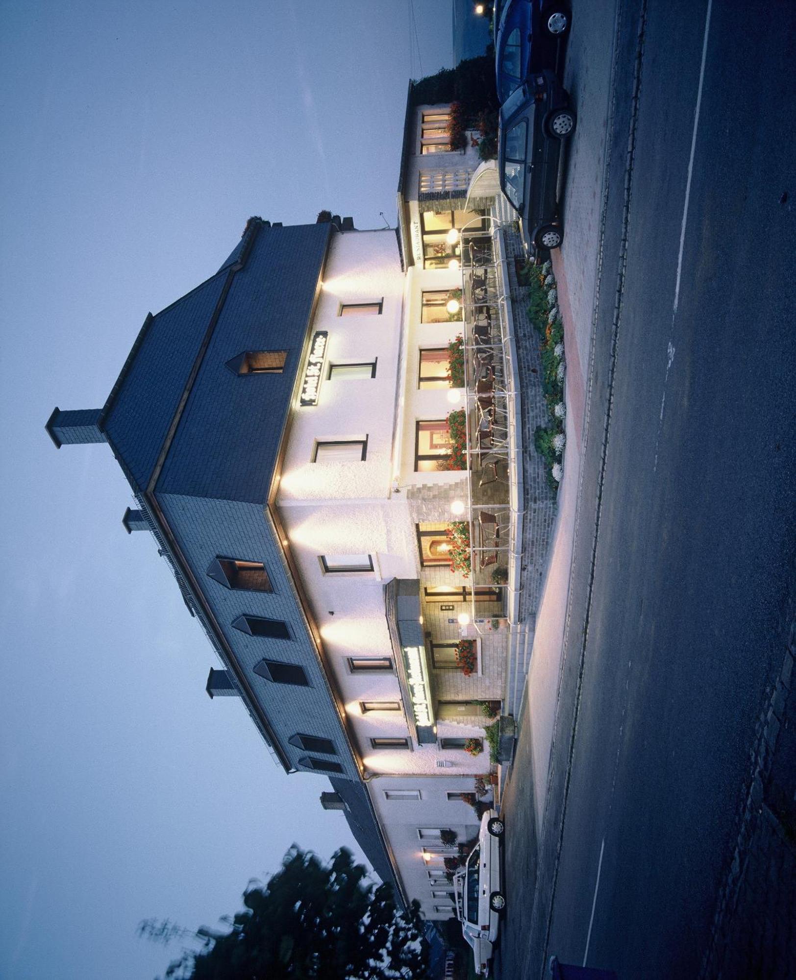 Hotel Saint Fiacre Bourscheid Exteriér fotografie