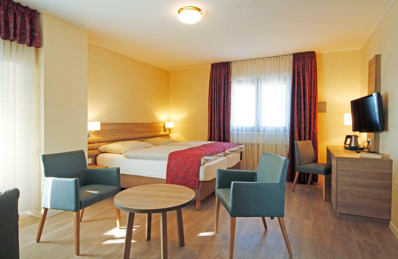 Hotel Saint Fiacre Bourscheid Exteriér fotografie