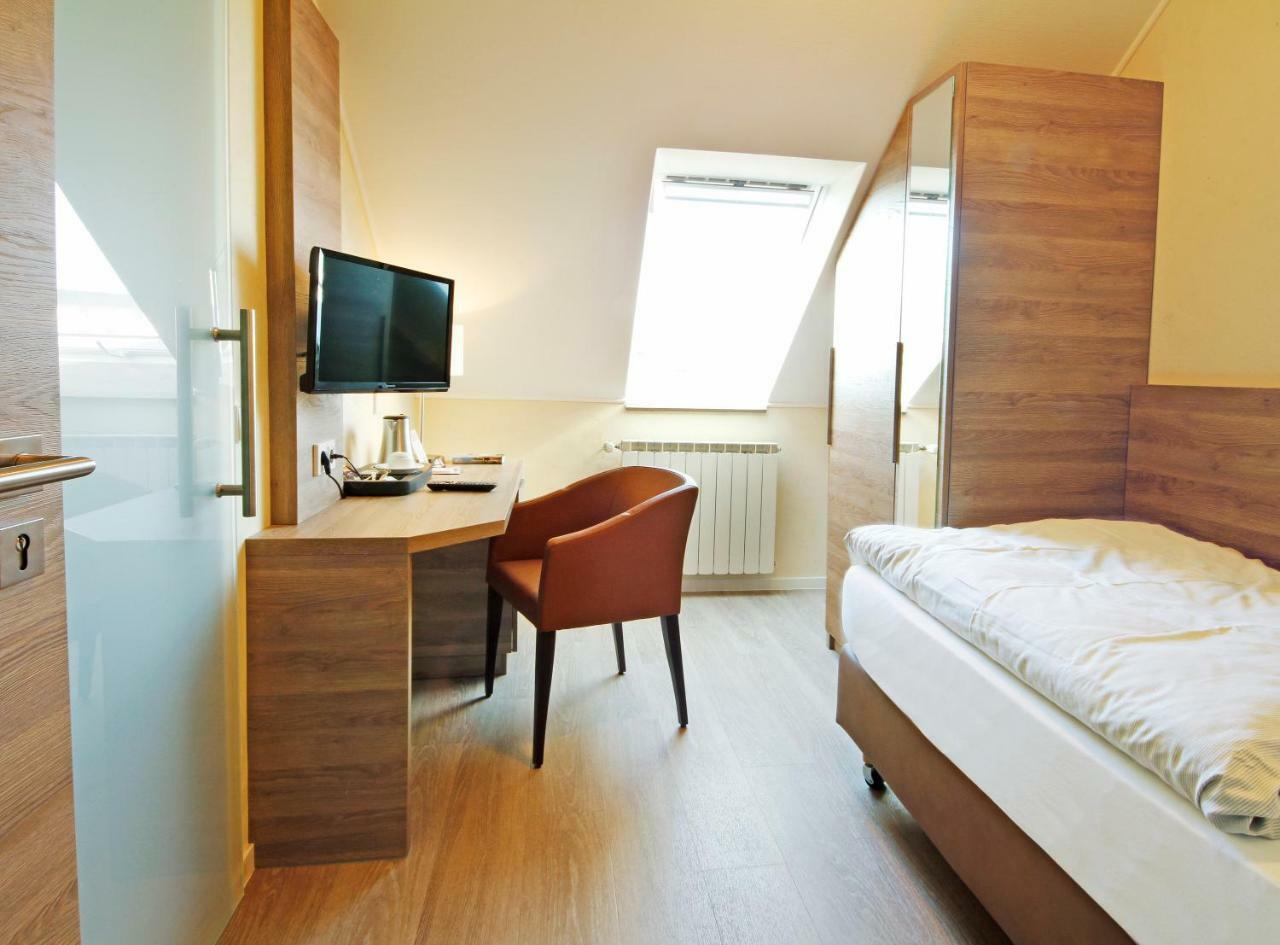 Hotel Saint Fiacre Bourscheid Exteriér fotografie